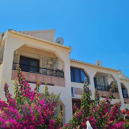 Loukia'S Studios And Apartments Paramonas  Exterior photo