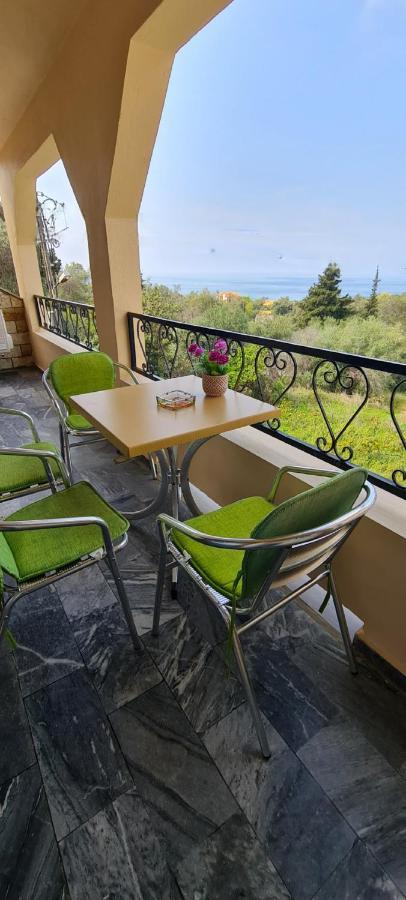 Loukia's And Apartment Paramonas (Corfu)