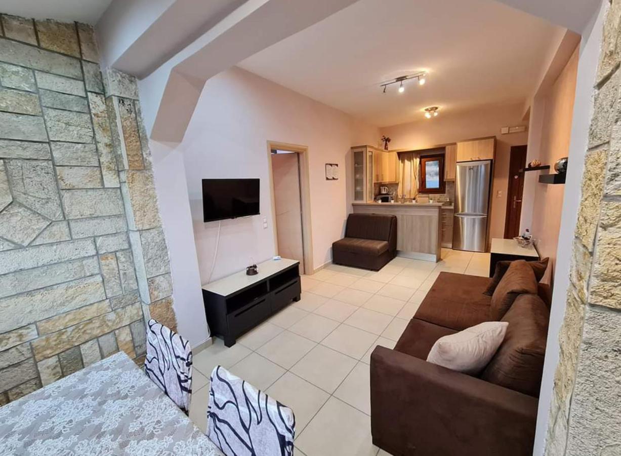 Apartment Loukia's And Paramonas (Corfu)